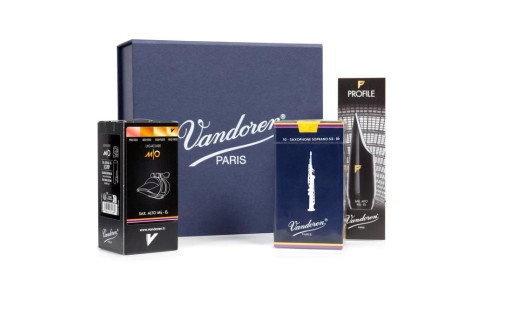 PACK VANDOREN BEC SAXOPHONE SOPRANO + LIGATURE + BOITE ANCHES